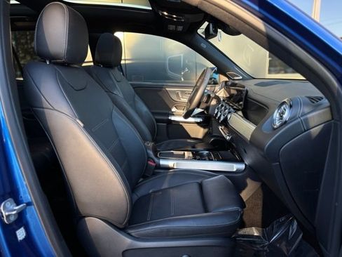 Used 2024 Mercedes-Benz GLB 250 4MATIC image 72