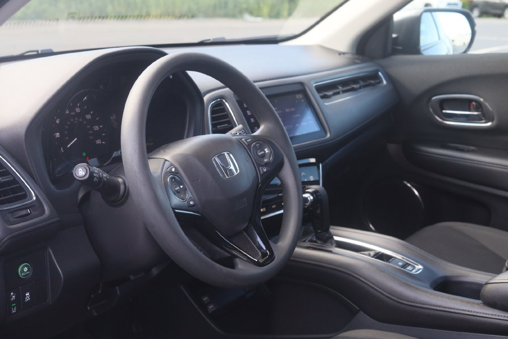 Used 2021 Honda HR-V EX image 16