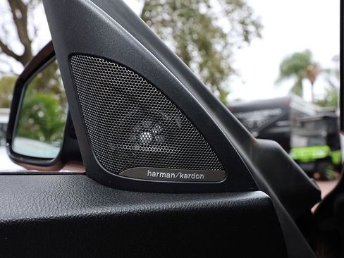 Used 2017 BMW 230i Convertible image 26