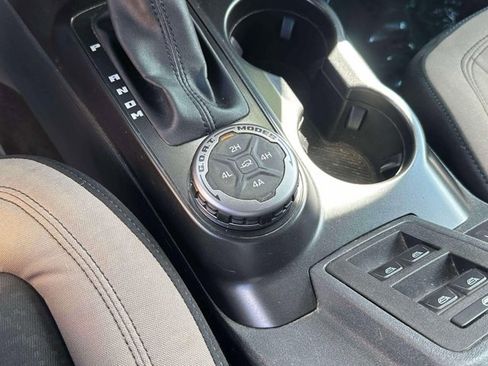 Certified 2021 Ford Bronco Wildtrak image 28