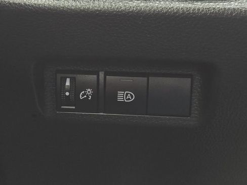Certified 2025 Toyota RAV4 XLE AWD/4WD image 27