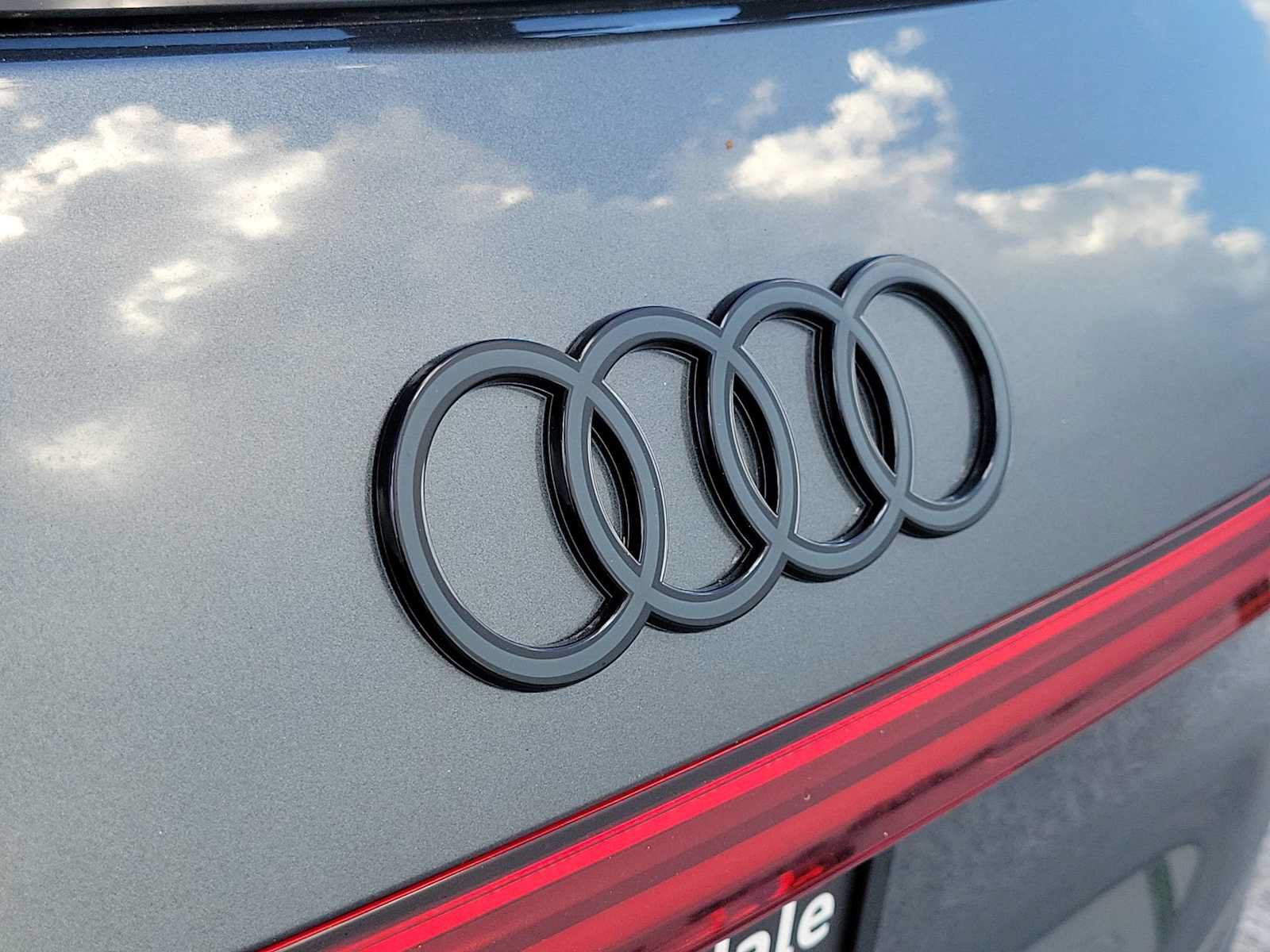 New 2026 Audi SQ5 Premium Plus AWD/4WD image 10