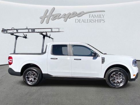 Used 2024 Ford Maverick XLT image 2