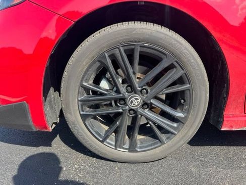 Used 2025 Toyota Camry SE w/ Multimedia Upgrade Package AWD/4WD image 11