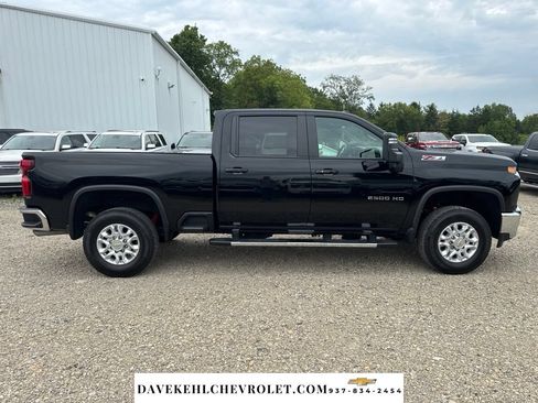 Used 2022 Chevrolet Silverado 2500 LT w/ Convenience Package AWD/4WD image 10