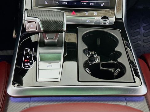 Used 2024 Audi SQ8 Premium Plus w/ Black Optic Package AWD/4WD image 14