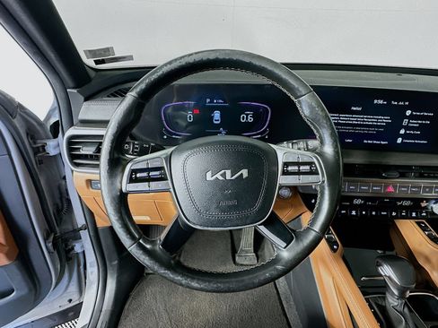 Used 2023 Kia Telluride EX X-Line AWD/4WD image 11