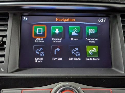 Used 2020 Nissan Armada Platinum image 29