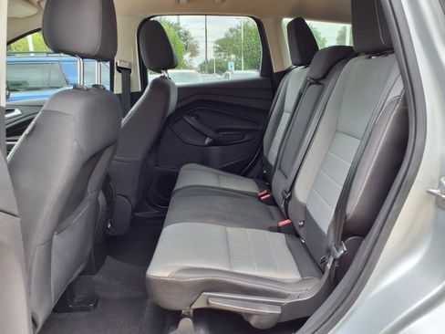 Used 2016 Ford Escape SE AWD/4WD image 19