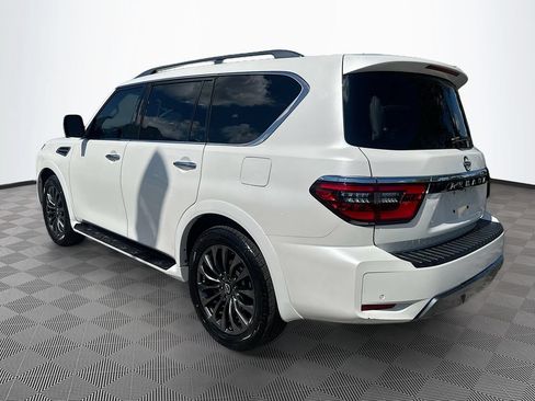 Used 2023 Nissan Armada Platinum w/ Captain's Chairs Package RWD image 8