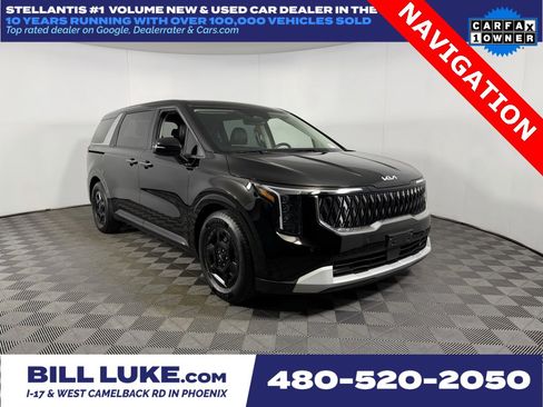 Used 2025 Kia Carnival image 1