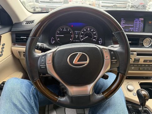 Used 2014 Lexus ES 350 image 14