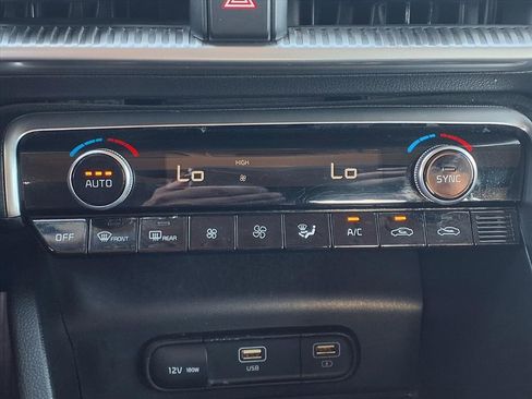Used 2022 Kia K5 LXS image 17