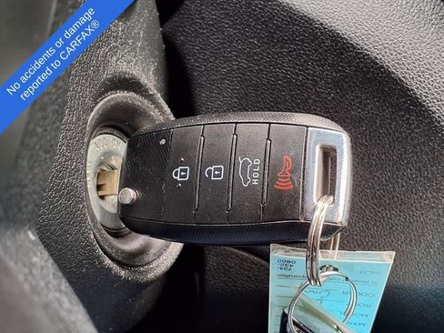 Used 2019 Kia Sorento LX image 27