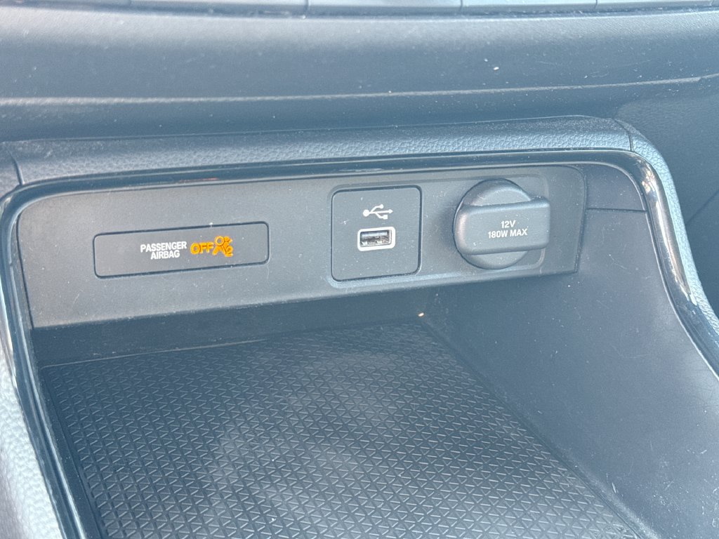 Used 2025 Honda CR-V LX image 16