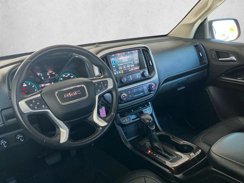 Used 2022 GMC Canyon Elevation w/ Elevation Premium Package AWD/4WD image 10