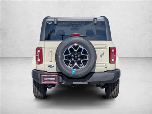 New 2025 Ford Bronco Outer Banks image 8