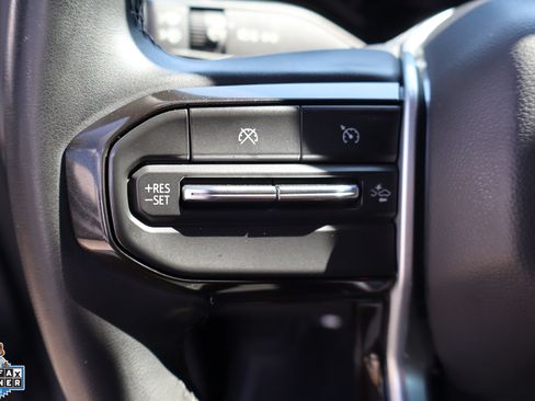 Used 2023 Chevrolet Colorado LT w/ LT Convenience Package II RWD image 15
