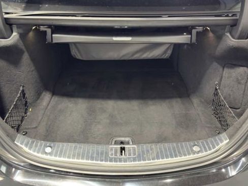 Used 2017 Mercedes-Benz S 550 Sedan image 36
