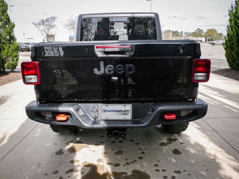 Used 2020 Jeep Gladiator Sport w/ Quick Order Package 24S image 10