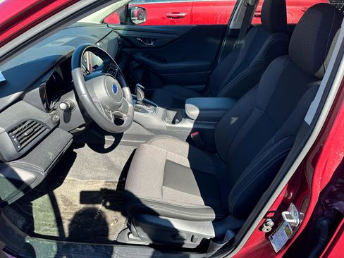 Used 2021 Subaru Outback Premium image 12