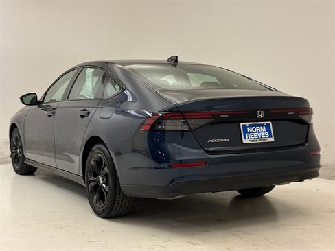 Certified 2025 Honda Accord SE image 7