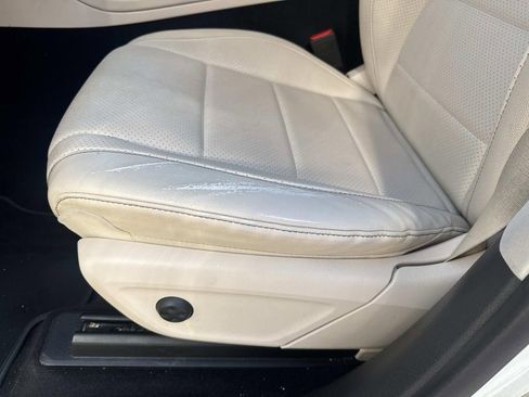 Used 2021 Mercedes-Benz GLE 350 4MATIC image 17