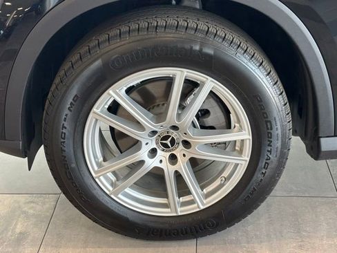 Certified 2025 Mercedes-Benz GLC 300 4MATIC image 39