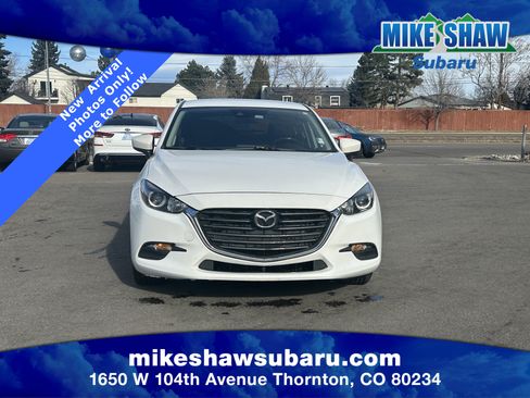 Used 2018 MAZDA MAZDA3 Touring image 17