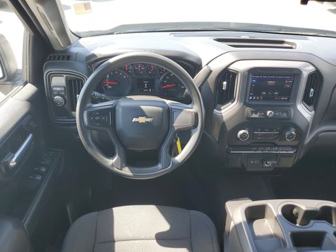 Used 2021 Chevrolet Silverado 1500 Custom image 17