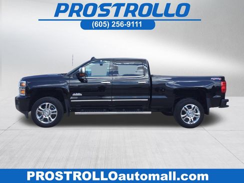 Used 2015 Chevrolet Silverado 2500 High Country w/ Duramax Plus Package AWD/4WD image 1