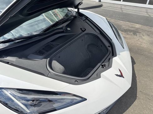 Used 2023 Chevrolet Corvette Stingray Premium Cpe RWD image 12