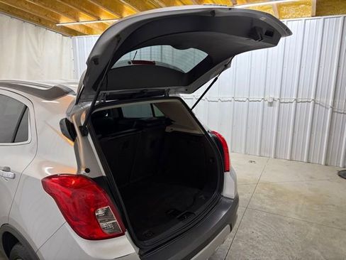 Used 2013 Buick Encore FWD image 10