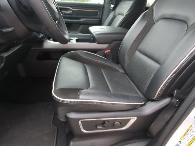 Used 2026 RAM 1500 Laramie AWD/4WD image 10