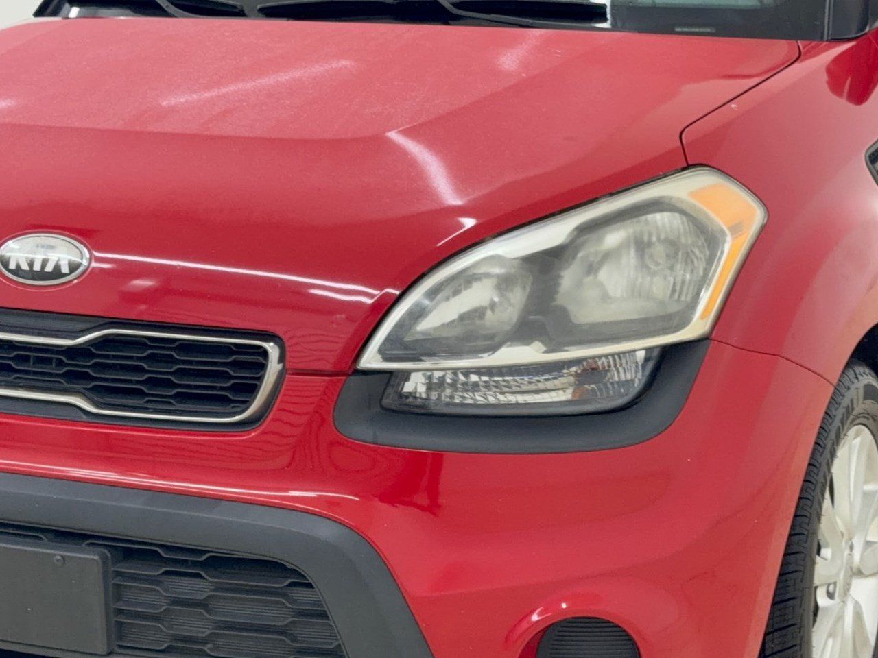 Used 2013 Kia Soul + w/ Audio Pkg FWD image 12