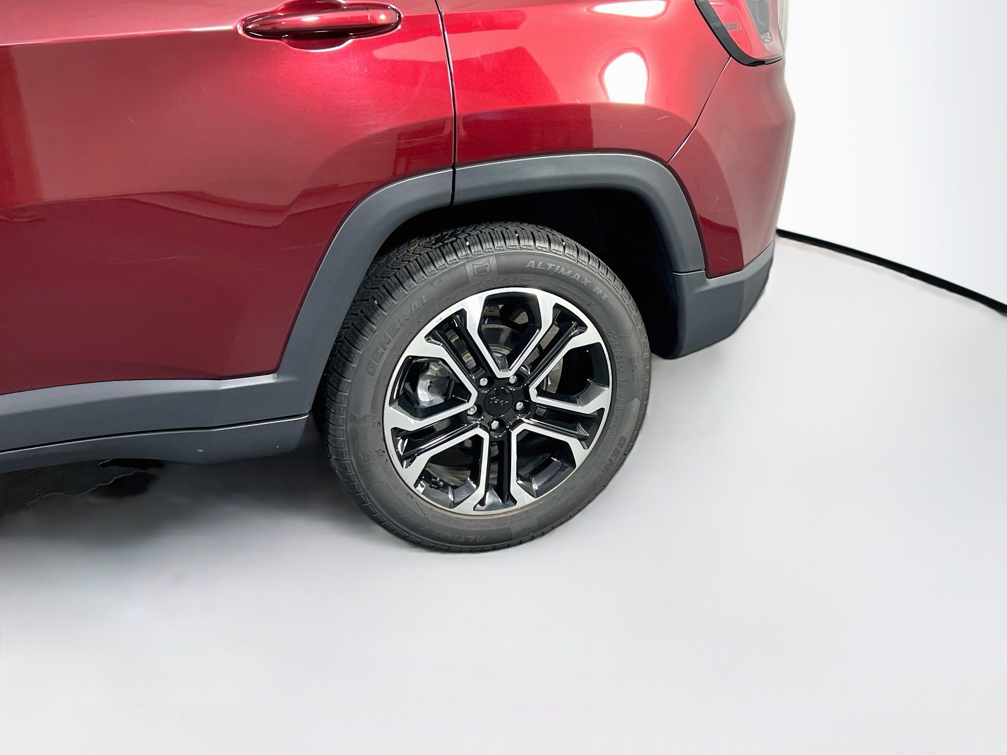 Used 2022 Jeep Compass Limited AWD/4WD image 28