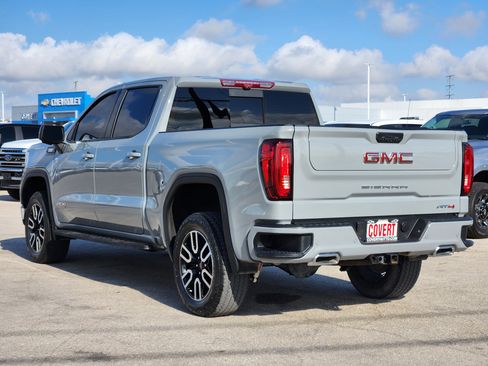 Used 2025 GMC Sierra 1500 AT4 w/ AT4 Premium Package AWD/4WD image 7