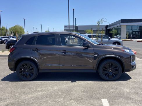 New 2026 Mitsubishi Outlander Sport LE AWD/4WD image 2