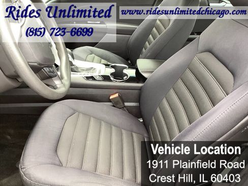 Used 2014 Ford Fusion SE FWD image 9