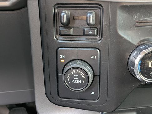 Used 2021 Ford F150 XLT w/ Equipment Group 302A High image 30