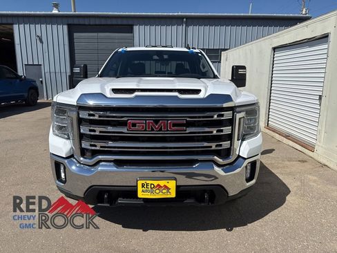 Used 2020 GMC Sierra 2500 SLE w/ SLE Convenience Package AWD/4WD image 2