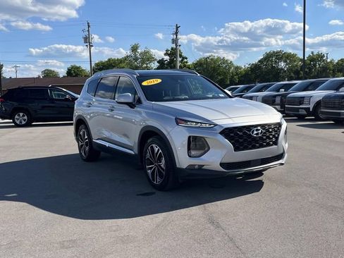 Used 2019 Hyundai Santa Fe FWD image 3