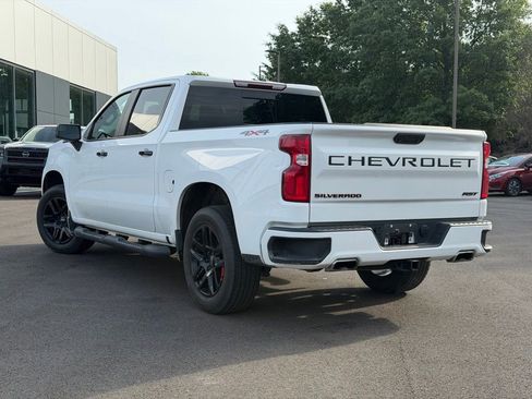 Used 2023 Chevrolet Silverado 1500 RST w/ Redline Edition AWD/4WD image 4