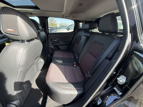 New 2026 Nissan Kicks SR w/ SR Premium Package AWD/4WD image 22