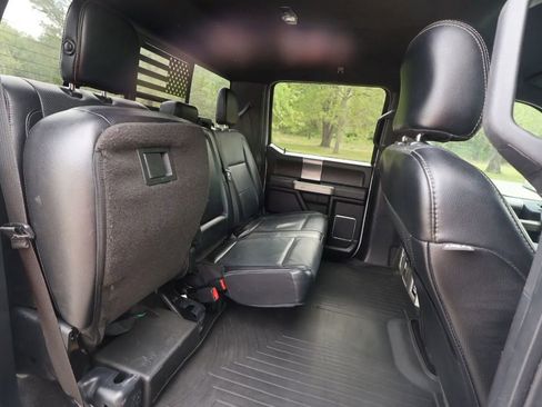 Used 2016 Ford F150 Lariat image 18