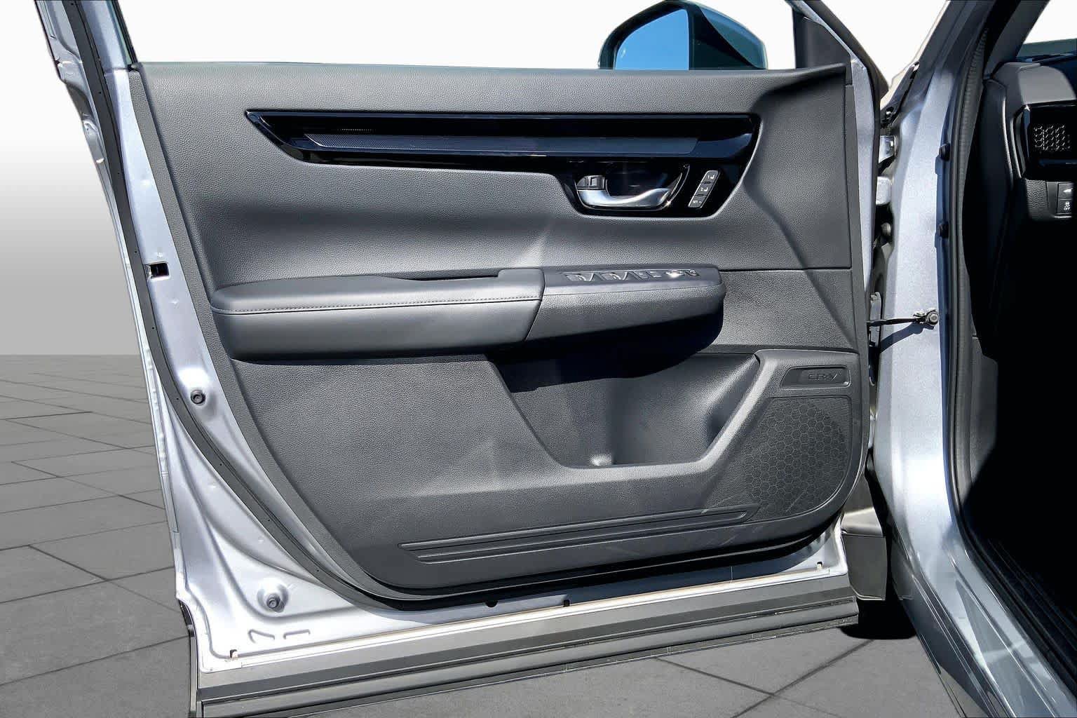 Used 2024 Honda CR-V EX-L image 25