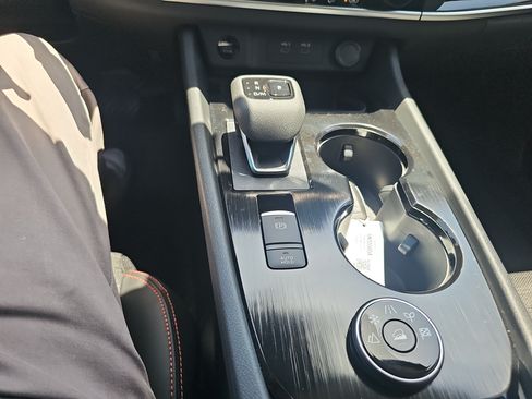 New 2026 Nissan Rogue SV AWD/4WD image 22