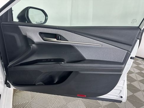 Used 2025 Toyota Camry LE FWD image 26