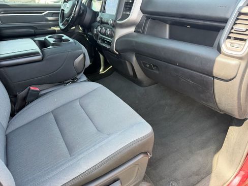 Used 2019 RAM 1500 Big Horn AWD/4WD image 13
