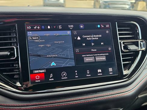 Used 2025 Dodge Durango GT AWD/4WD image 21